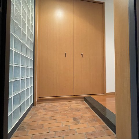 玄関　同仕様タイプです