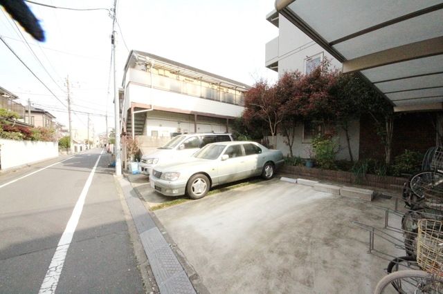駐車場　★駐車場★