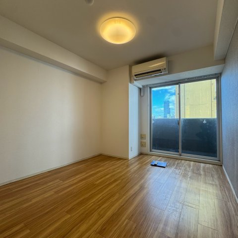 グランパシフィック阪南町の居間写真