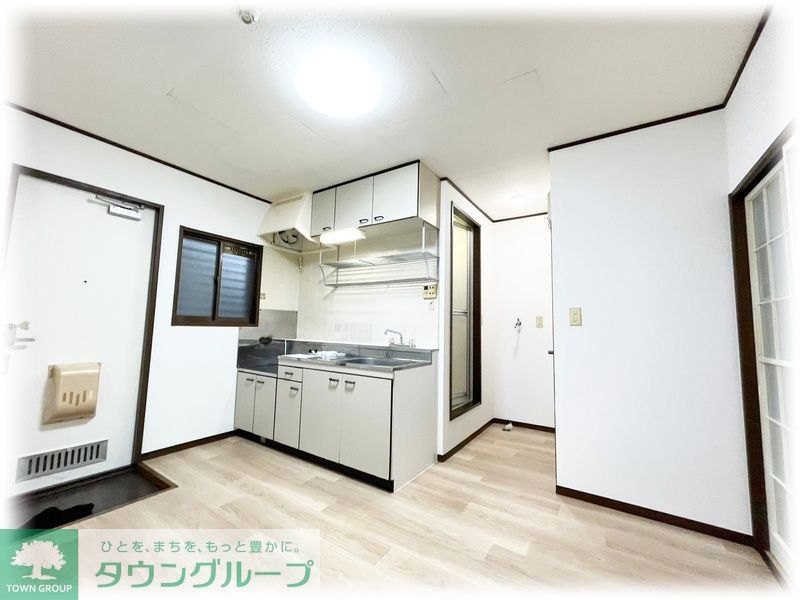 グランデュール志村の玄関写真