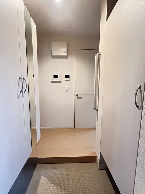 玄関　落ち着いた玄関です