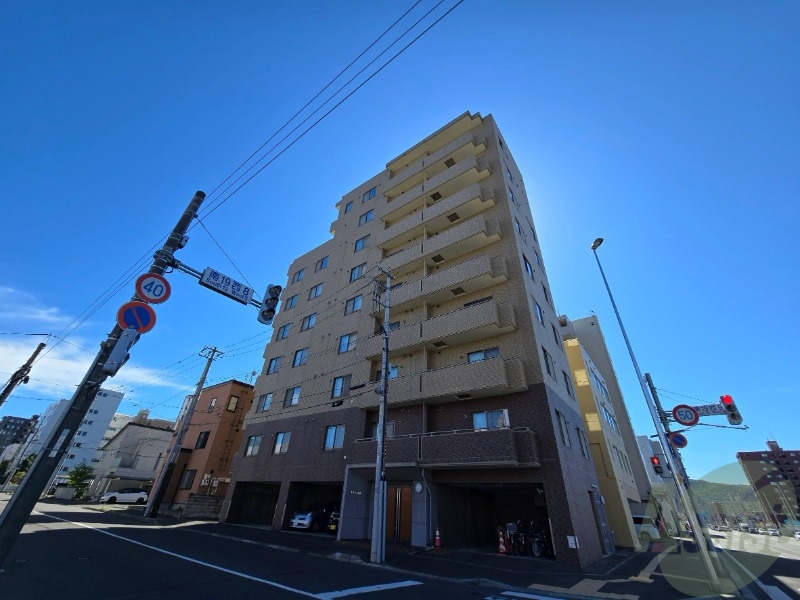 建物外観　札幌市中央区南１９条「ＵＬＳ山鼻」