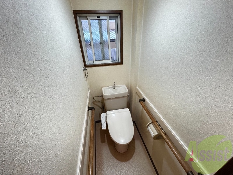 相生町4丁目戸建のトイレ写真