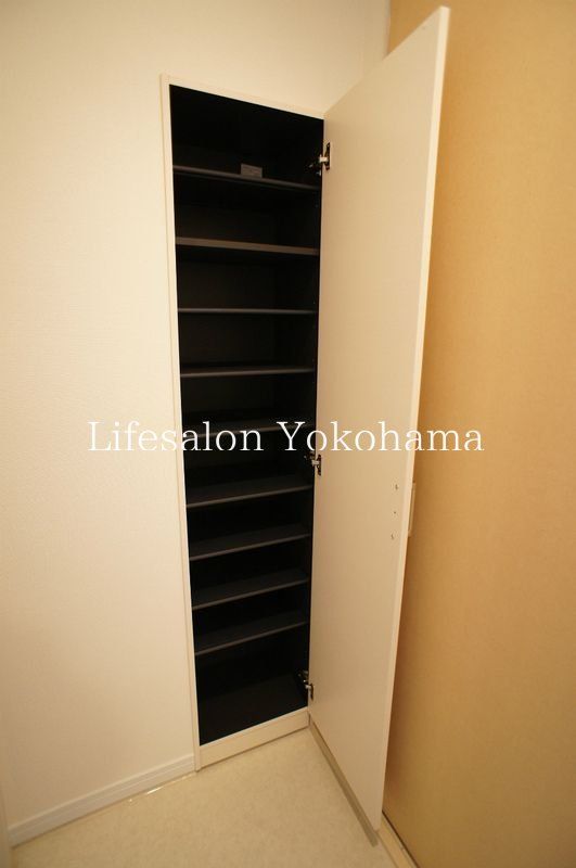リブリ・Park Hill 東寺尾の内装写真