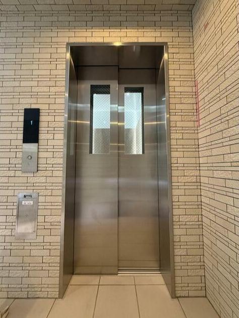 東急田園都市線 高津駅 徒歩5分 4階建 築1年の外観写真
