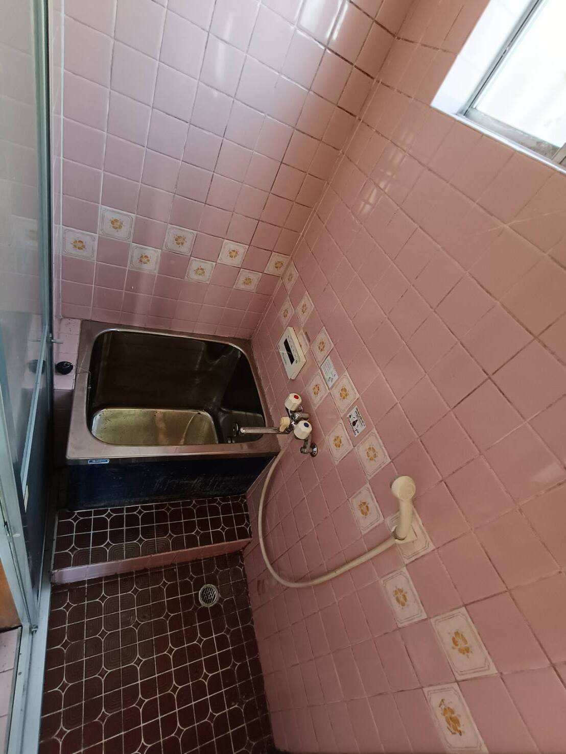 明泉寺町一丁目貸家のその他写真