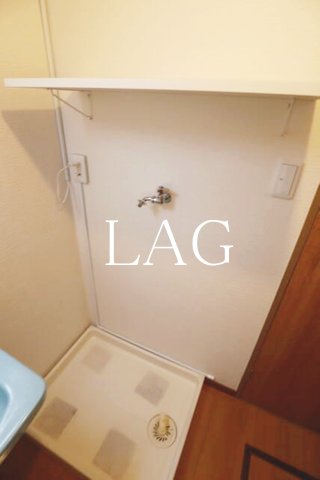 その他設備　室内洗濯機置き場です。