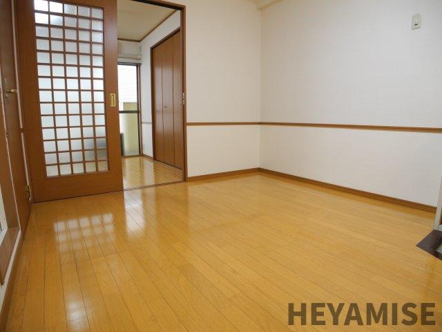 居室・リビング　※同間取りの別の階のお部屋の画像です※現況を優先します