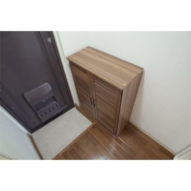 皆川マンションの玄関写真