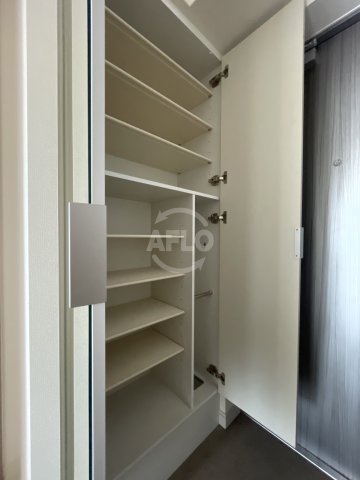 収納　プレサンス桜川グロワール　シューズボックス
