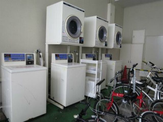 マンション花房の外観写真