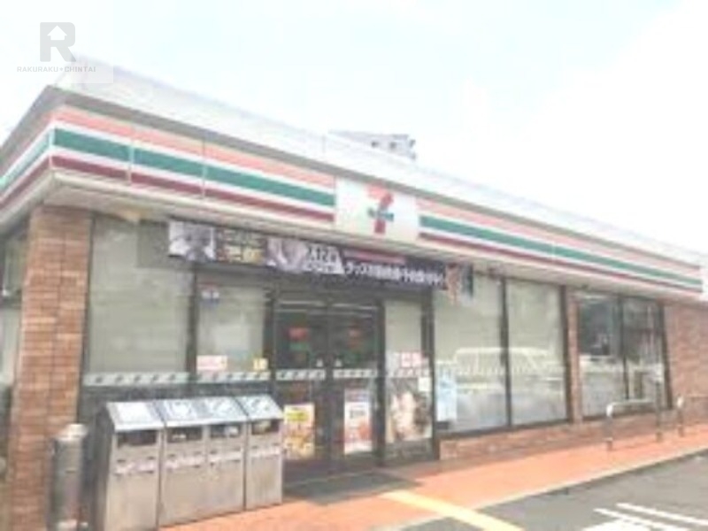 コンビニ　セブンイレブン大阪鶴見緑地店（コンビニ）まで399m