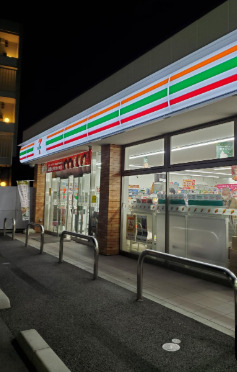 コンビニ　セブンイレブン 府中東郷寺通り店（コンビニ）まで905m