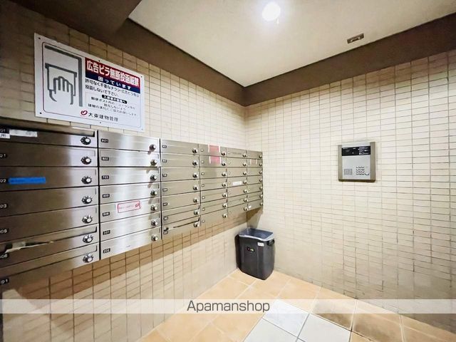 地下鉄東山線 伏見駅 徒歩7分 10階建 築20年の外観写真
