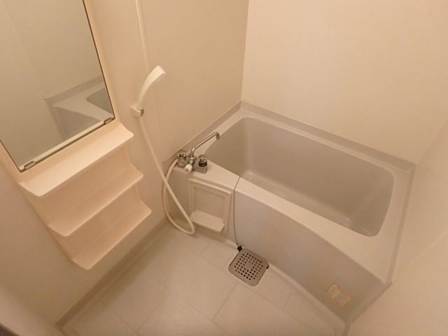 バス・シャワールーム　※別のお部屋のお写真です※