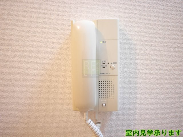 セキュリティ　ラソラーナ 405号室