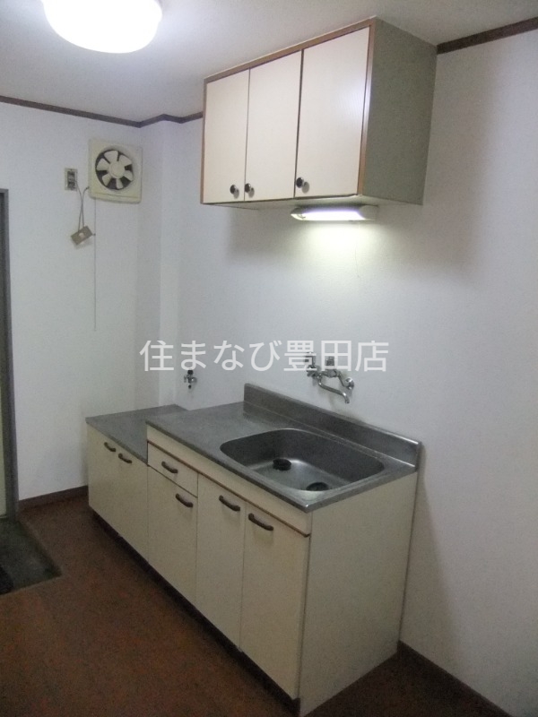 キッチン　同型別部屋写真