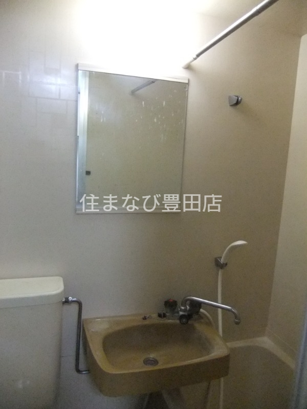 洗面設備　同型別部屋写真