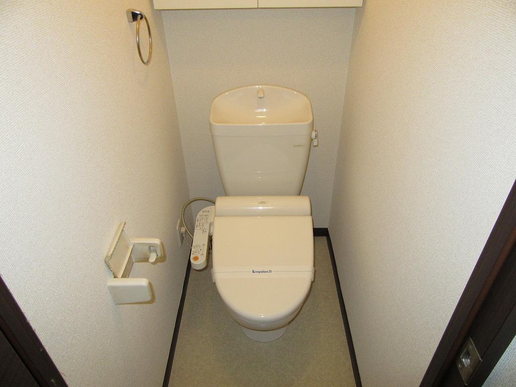 トイレ　温水洗浄便座※同タイプ