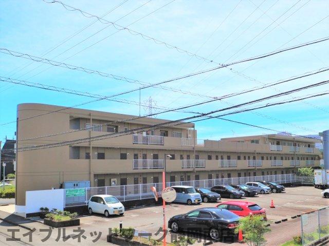 【静岡市駿河区小鹿のマンションの建物外観】