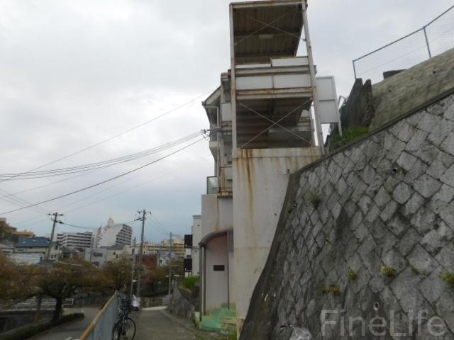 神戸市兵庫区馬場町のマンションの建物外観