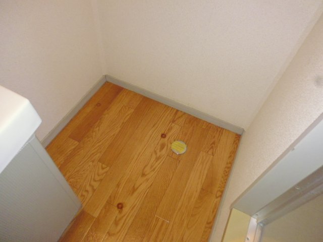 その他　洗濯機置き場