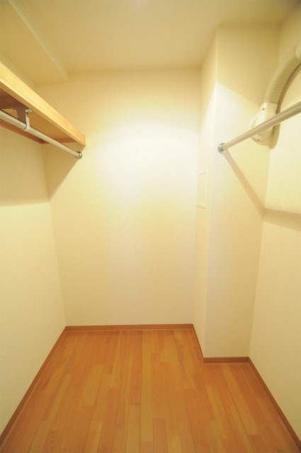収納　※別部屋参考画像です