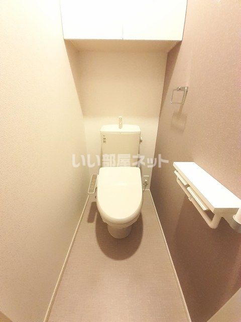 【橋本市柏原のアパートのトイレ】