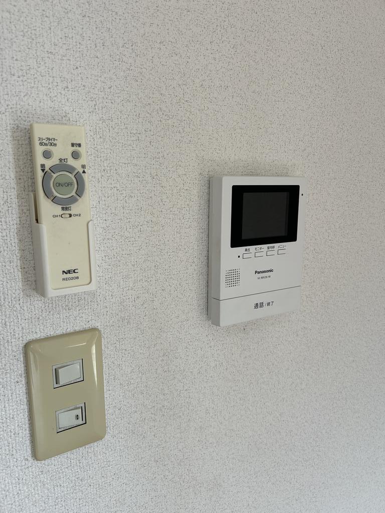 セキュリティ　TV付インターホン