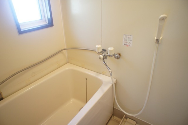 バス・シャワールーム　図面と現状に相違がある場合には現状を優先