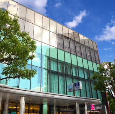 スーパー　KOHYO 南森町店（スーパー）まで936m