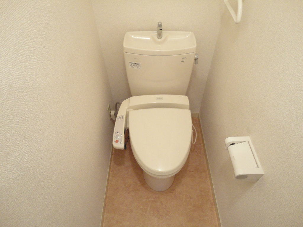 【北九州市戸畑区天籟寺のマンションのトイレ】