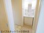 洗面設備　コンパクトで使いやすい洗面所