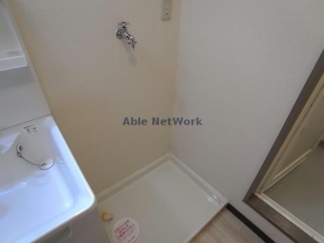 その他部屋・スペース　室外洗濯機置き場