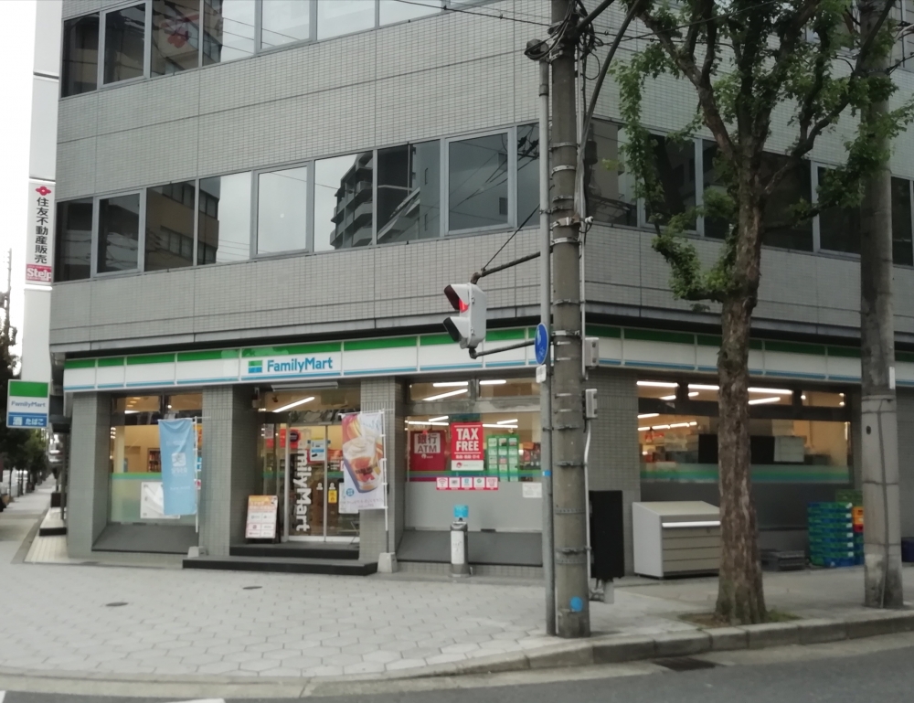コンビニ　ファミリーマート内本町店（コンビニ）まで163m
