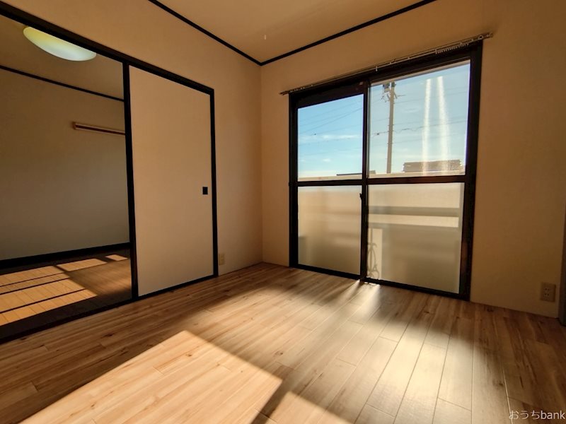 その他部屋・スペース　南向きで陽当たりが良いです♪