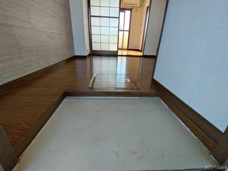 玄関　スッキリした玄関。