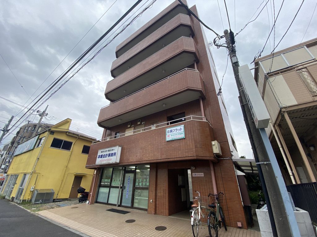 【小平市仲町のマンションのバルコニー】