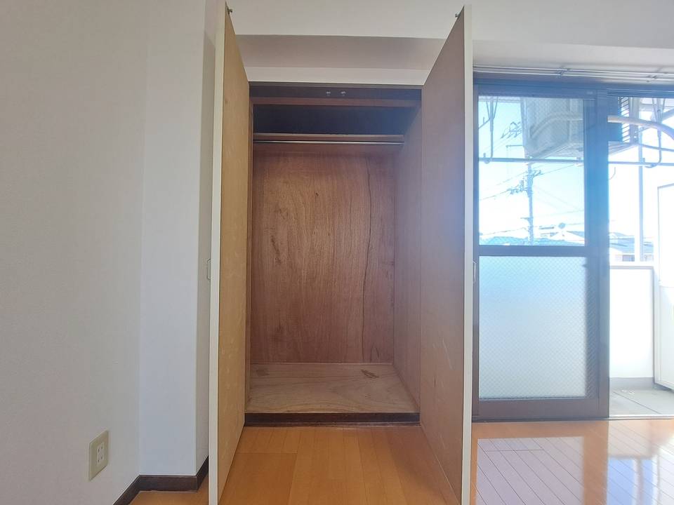 収納　クローゼット