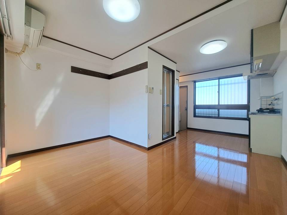 居室・リビング　リビング