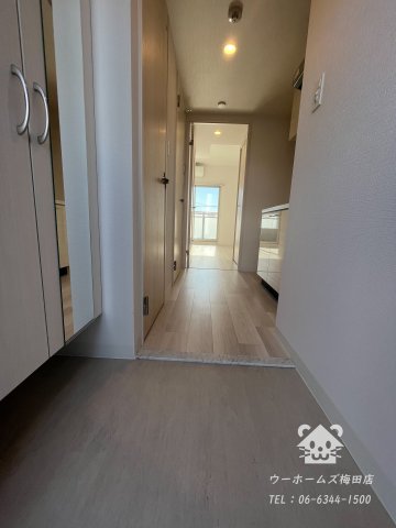 玄関　落ち着いた玄関です