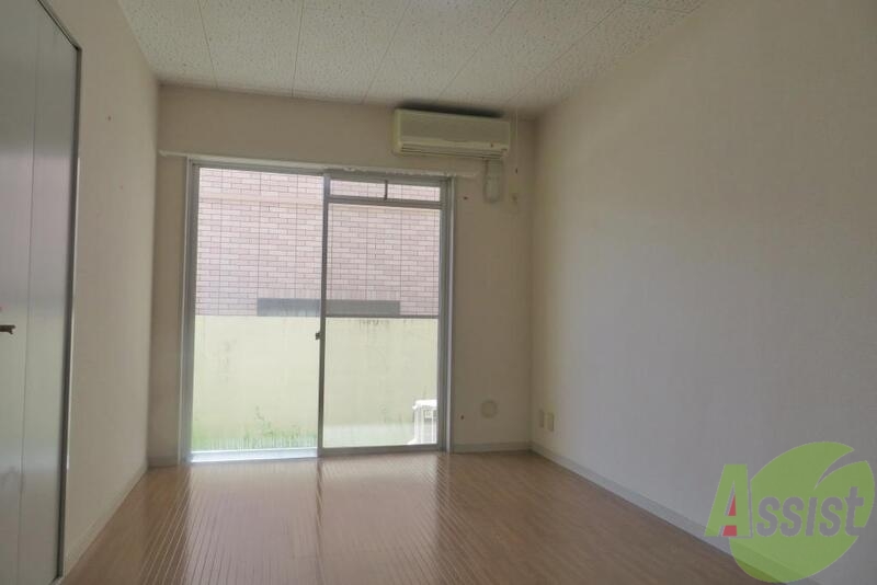 居室・リビング　シンプルな間取りで住みやすいお部屋のご紹介になります。