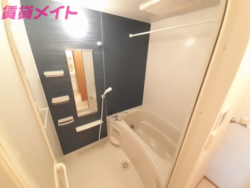 バス・シャワールーム　同一タイプ