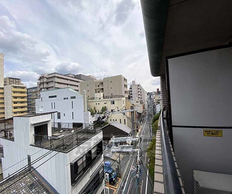 【京都市下京区芦刈山町のマンションの眺望】