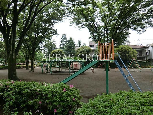 【ドルチェParco東京府中の公園】