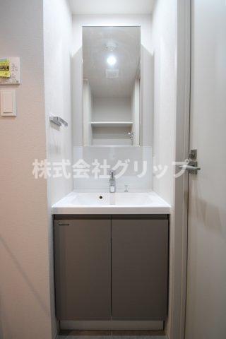 【シーフォルム横濱阪東橋の洗面設備】