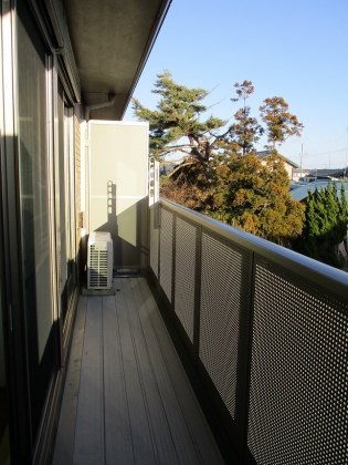 バルコニー　同タイプ別部屋です