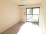 居室・リビング　陽当たり良好です！