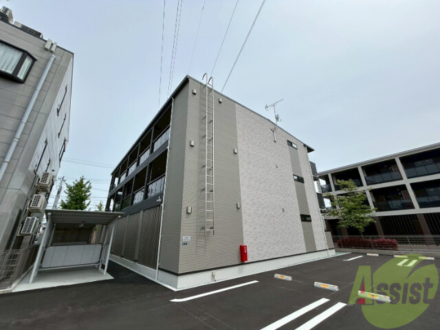 建物外観　外観３