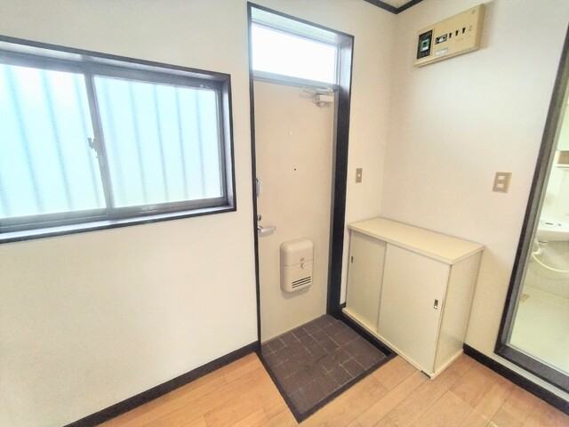 玄関　靴箱あ